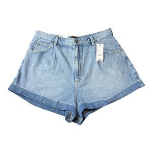 🆕 LEE High Rise Pleated Shorts, NWT